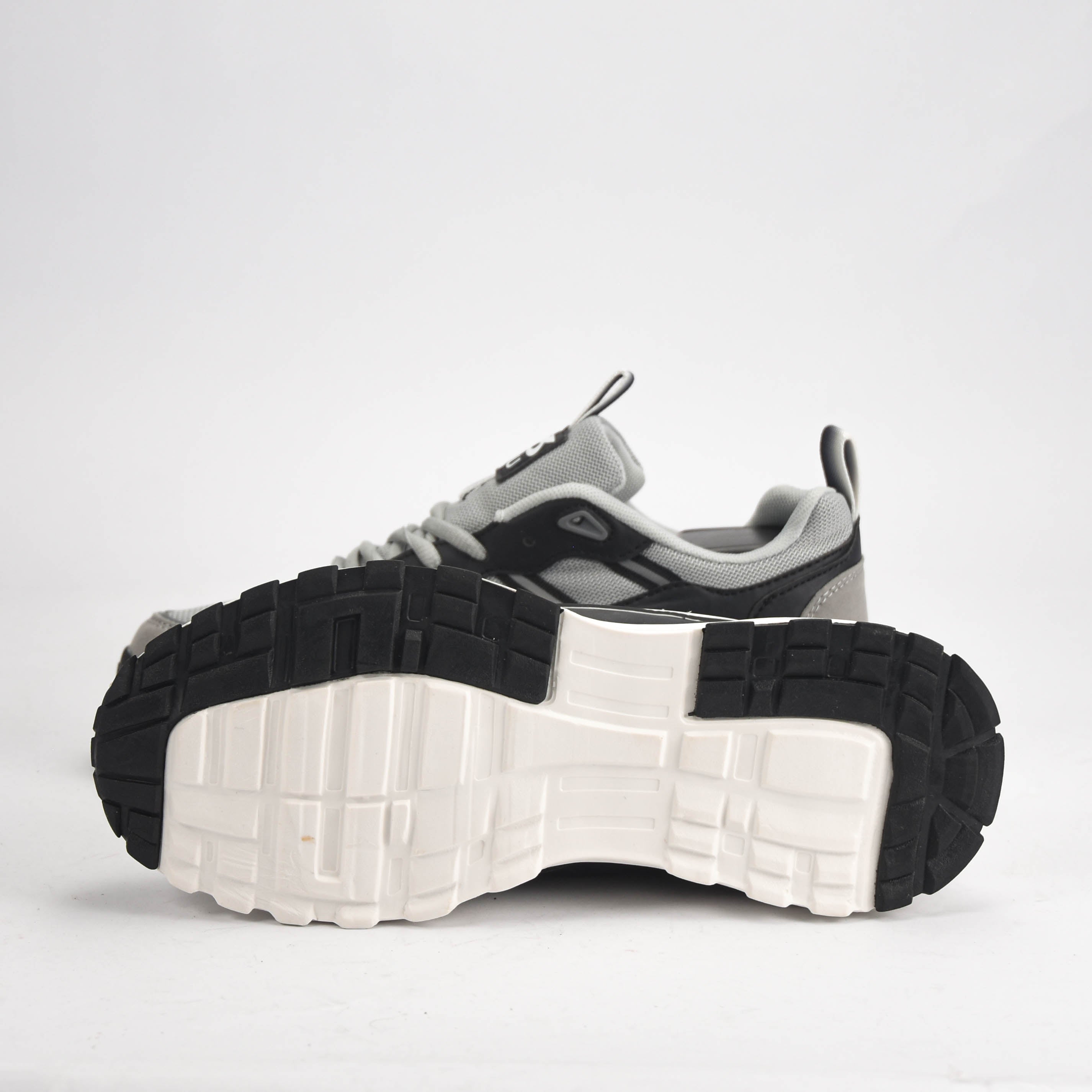 PIXIU SHOES