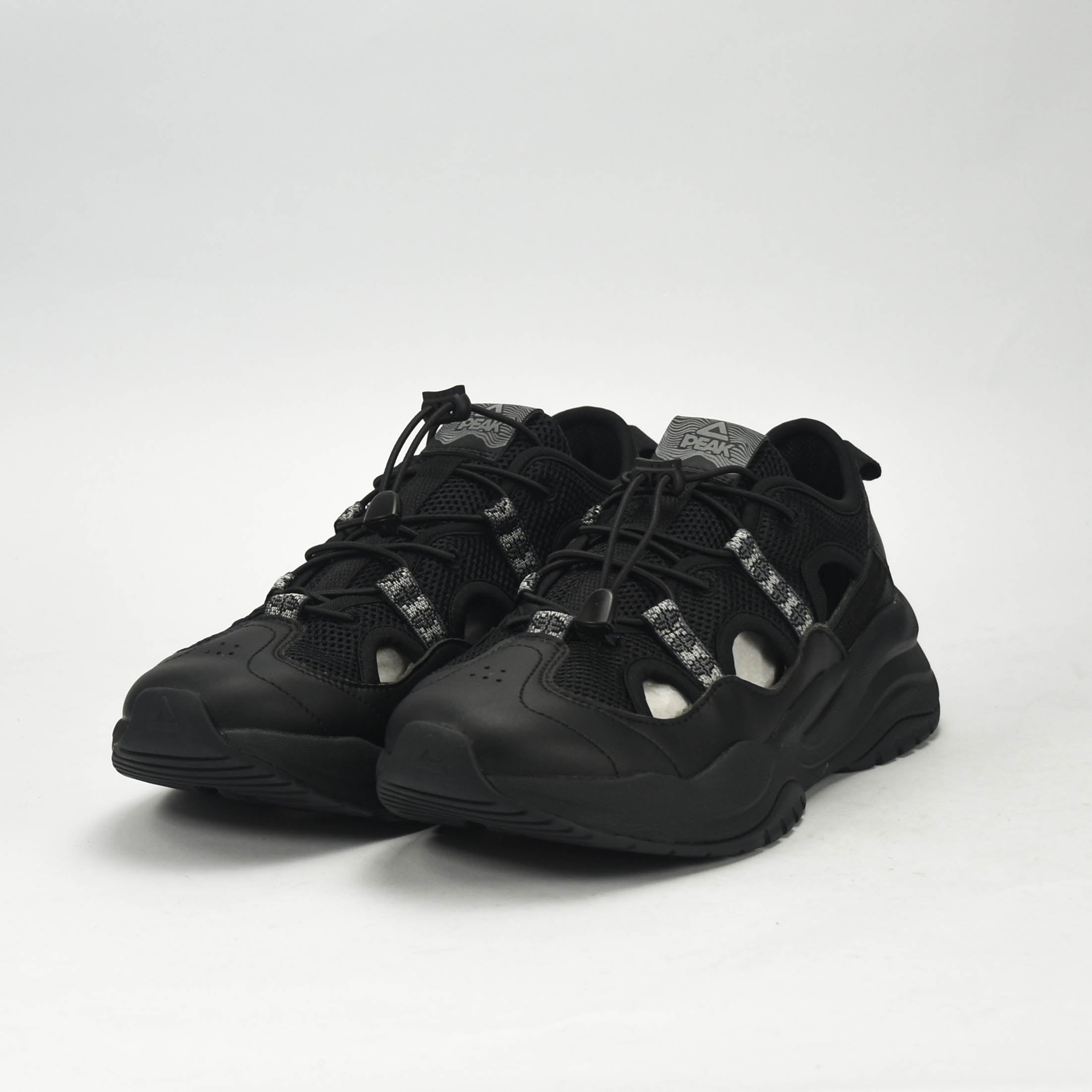 PEAK SPORTS SHOES