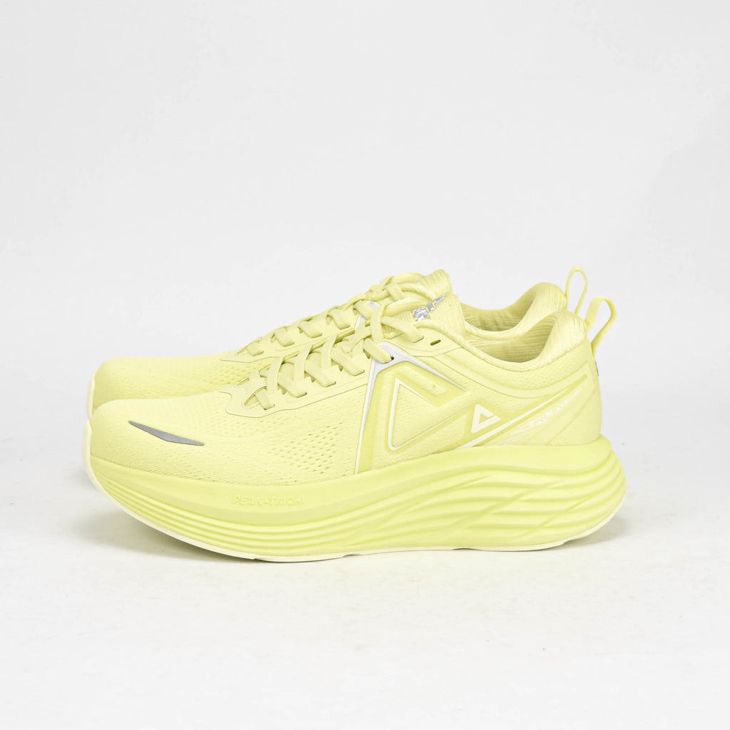 PEAK SHOES