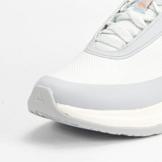 PEAK SHOES