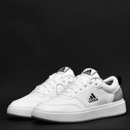 ADIDAS PARK ST