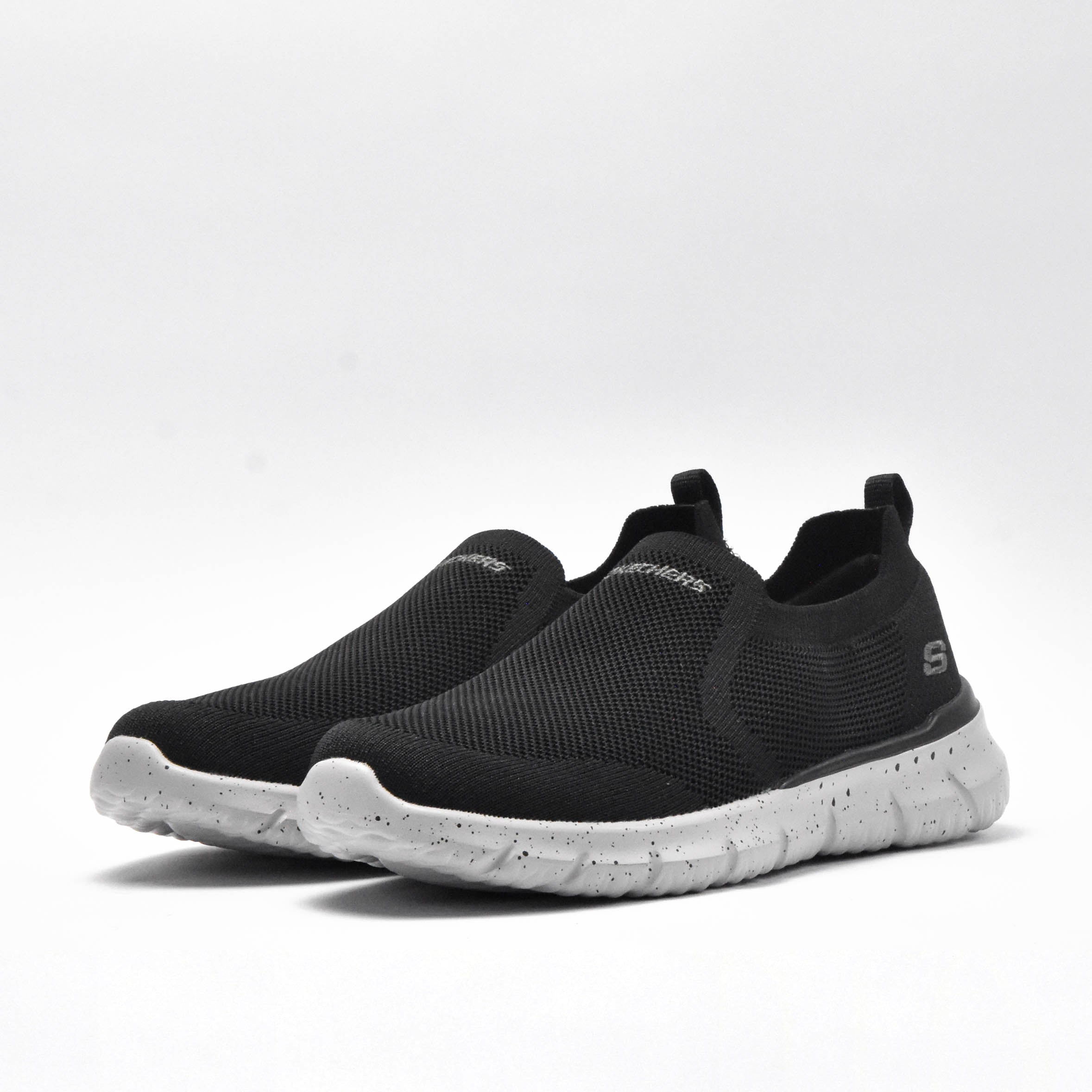 SKECHERS CORWEN DRK