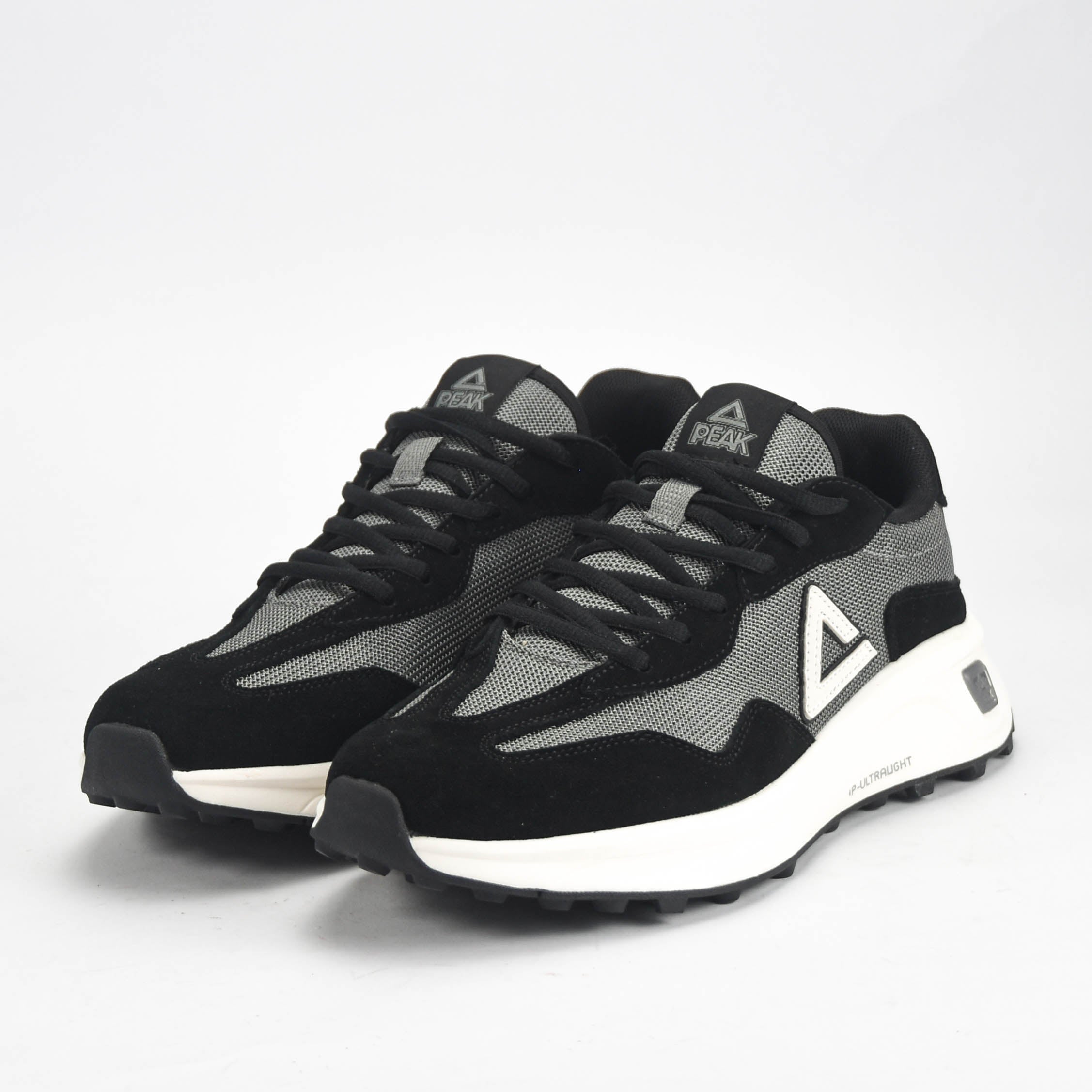 PEAK SHOES
