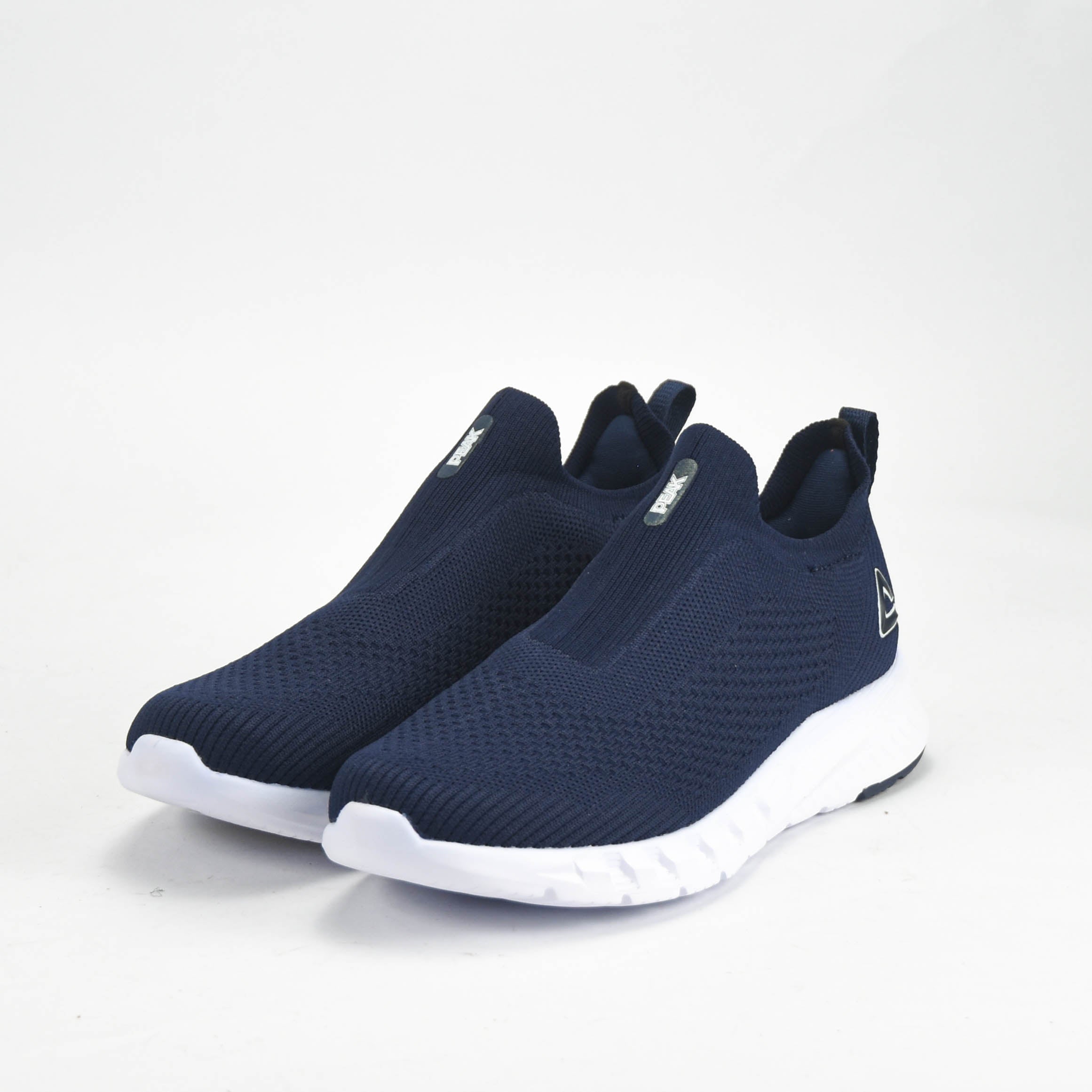 PEAK SHOES