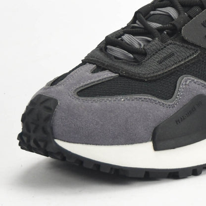 PEAK SHOES