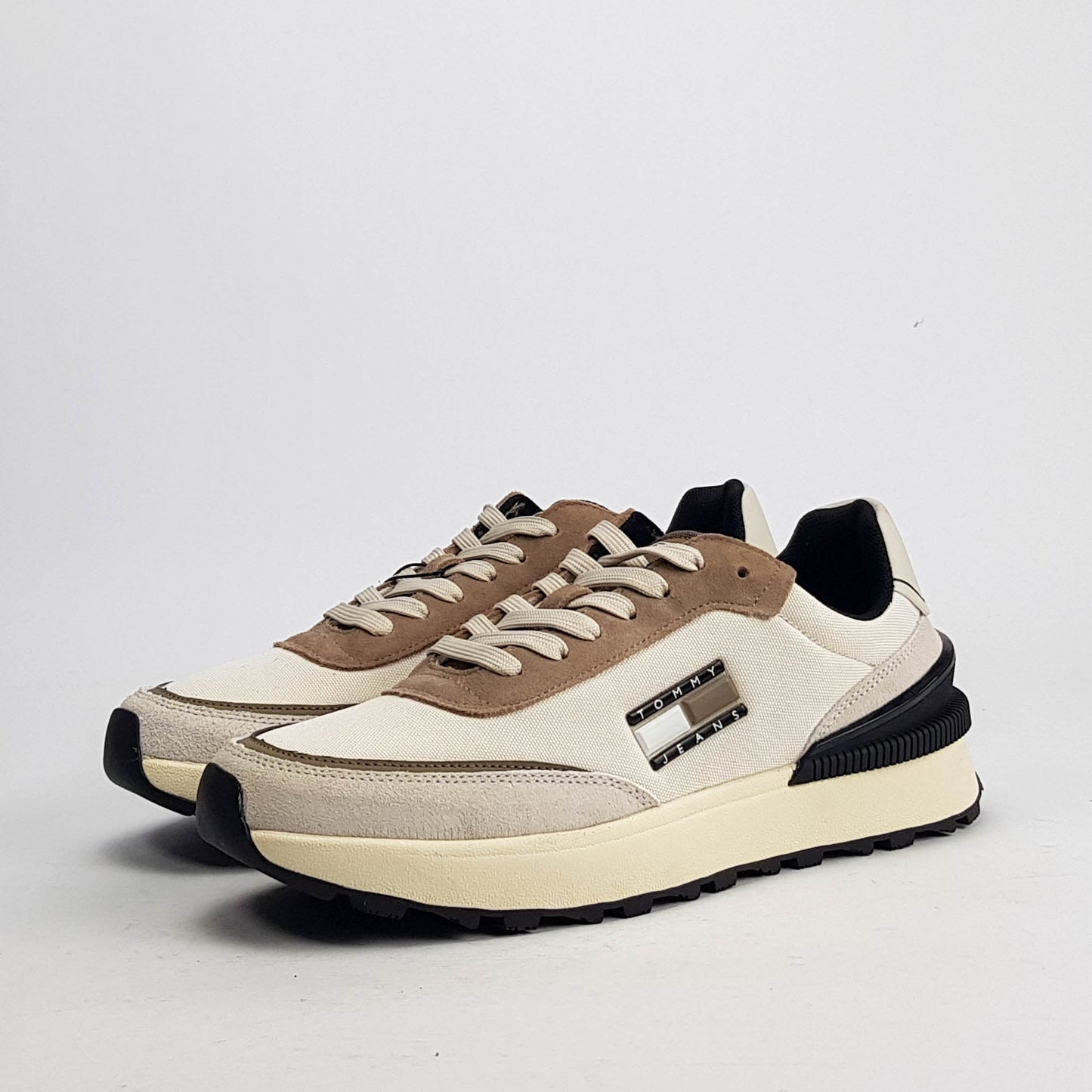 TOMMY HILFIGER MARRON CREME