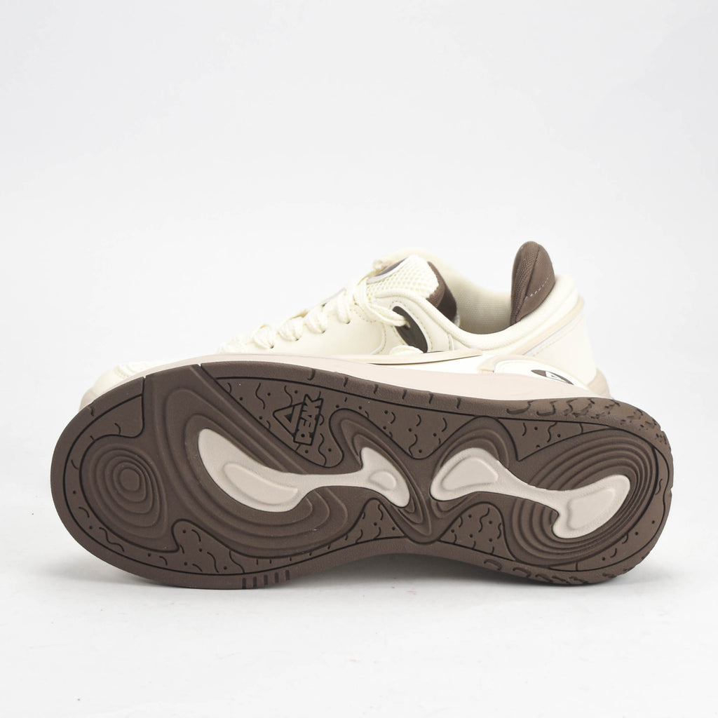 PEAK SHOES