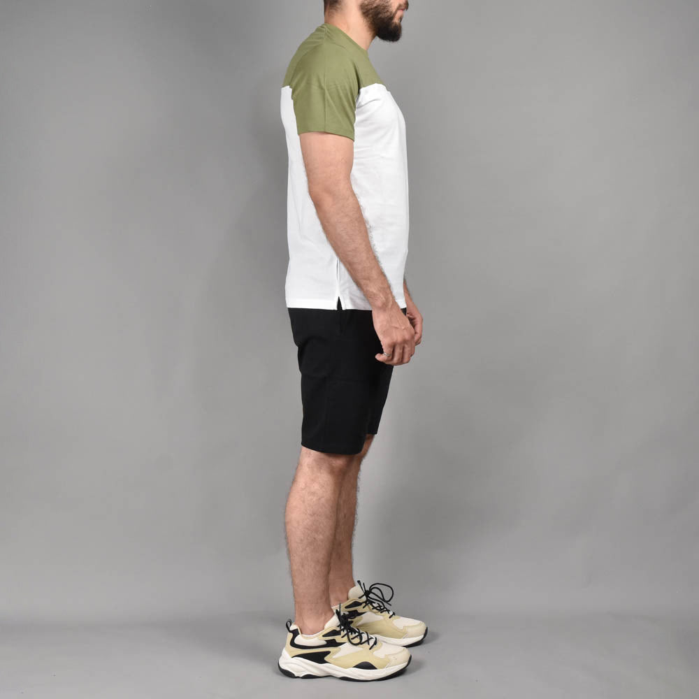 HARD1 Tenue Essentials