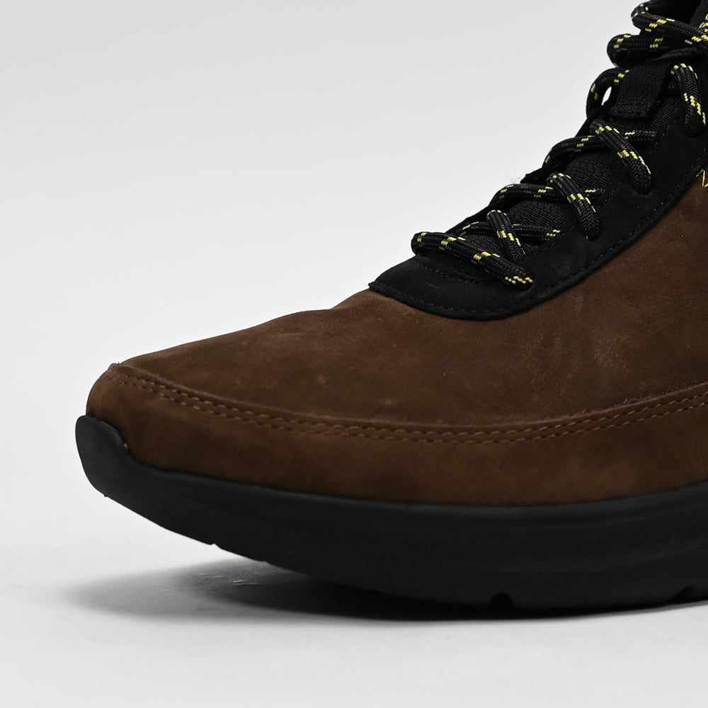 Hush Puppies Elevate Chukka