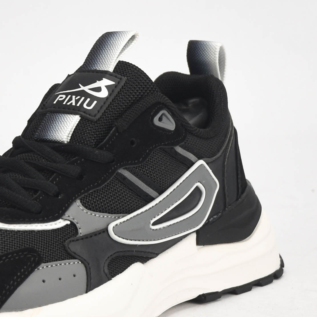 PIXIU SHOES