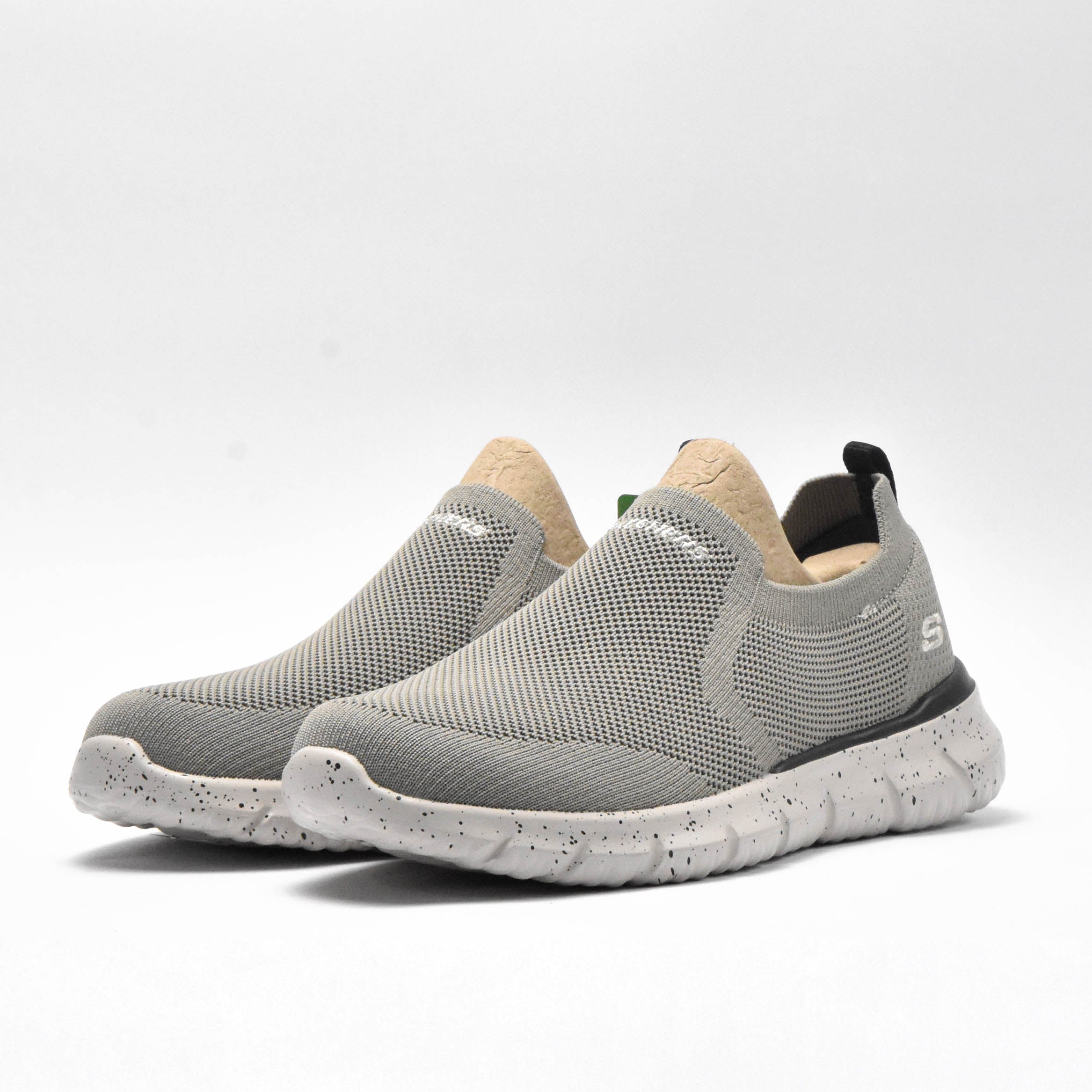 SKECHERS CORWEN - 210572-SND