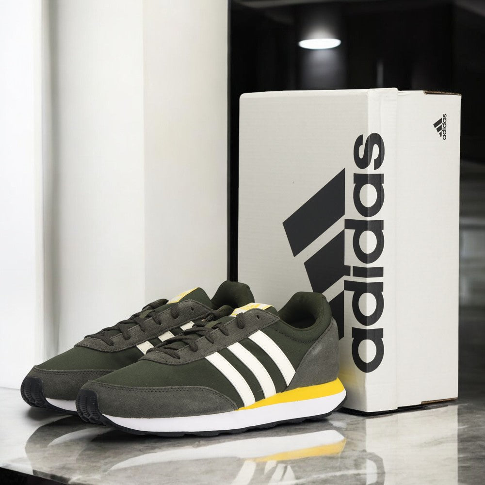 ADIDAS - 60S RUNNUNER