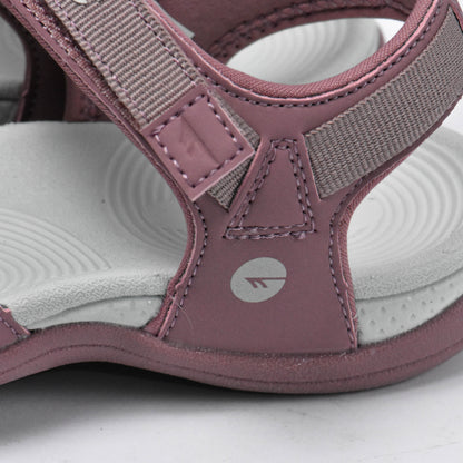 HI TEC MARINA AANSELIA