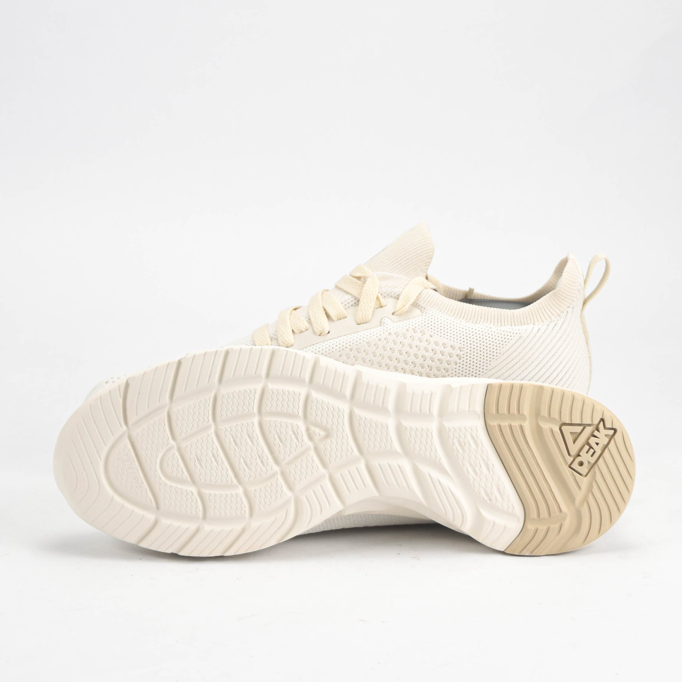 PEAK SHOES