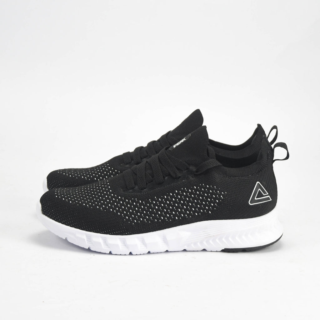 PEAK SHOES