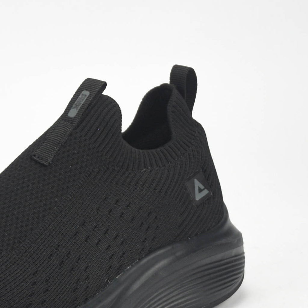 PEAK SHOES
