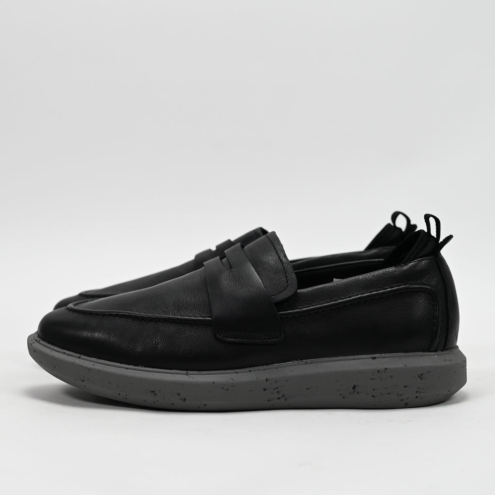 Hush Puppies Niles Loafer